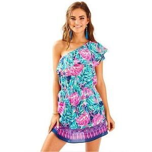 GUC Lilly Pulitzer Rhett Romper Flamenco flamingo Size Small